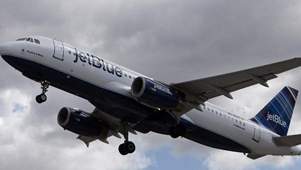 Самолет JetBlue Airways