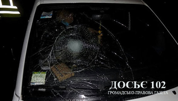 В Тернопольской области автомобиль сбил колядника, который играл роль черта