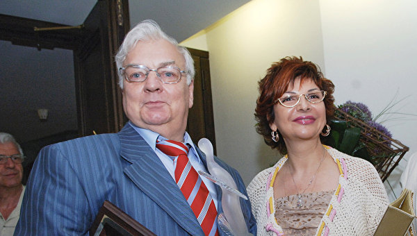 Актер Михаил Державин с супругой Роксаной Бабаян