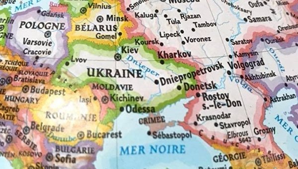 Во Франции продают глобусы с Крымом в составе РФ
