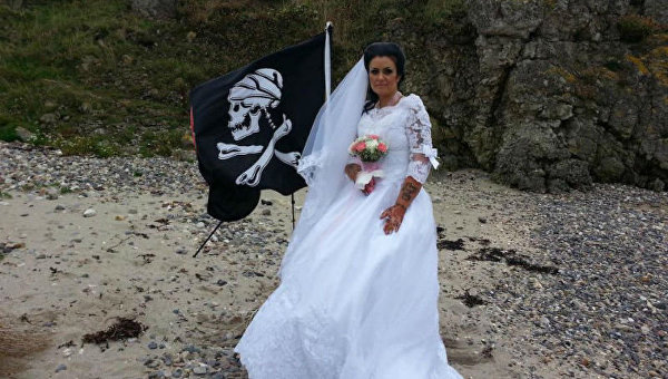 Пиратский брак. Британка вышла замуж за дух гаитянского пирата