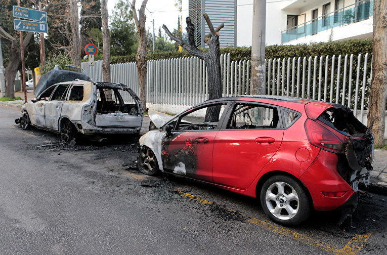Кадры с места атаки на посольство Украины в Греции