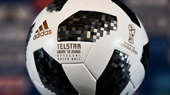 Официальный мяч чемпионата мира по футболу 2018 Telstar 18