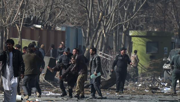 На месте взрыва в Кабуле. Архивное фото