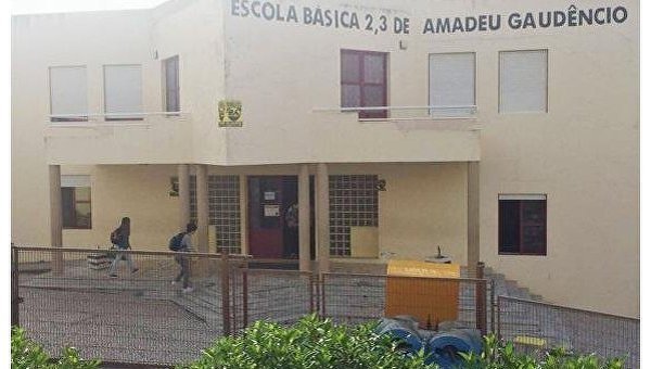 Школа в Португалии, где произошла стрельба