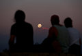 Голубая луна - тройное астрономическое явление. Лос-Андес, Сантьяго