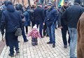 Люди собираются на марш Михаила Саакашвили в Киеве