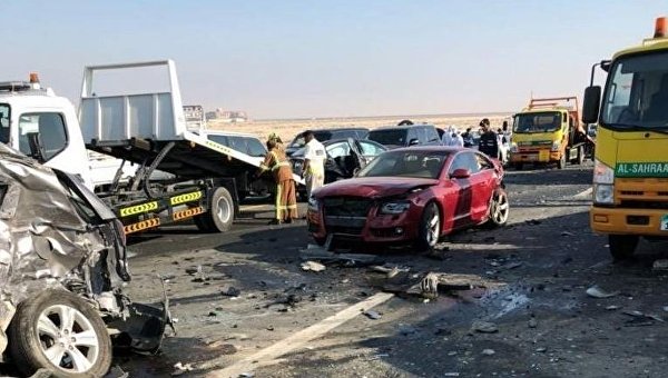В столице ОАЭ произошла масштабная авария