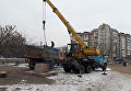 В Черкассах демонтировали памятник Героям Великого октября