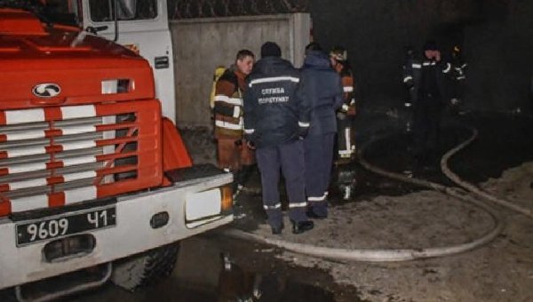 Пожар на складах в Киеве