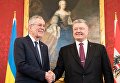 Президенты Австрии и Украины Александер Ван дер Беллен и Петр Порошенко