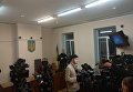 В ожидании заседания суда по избранию меры пресечения Геннадию Труханову