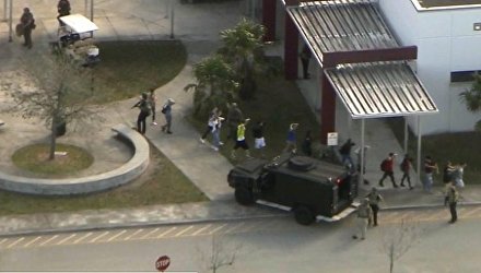 Стрельба в школе во Флориде