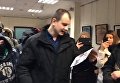 Активисты из С14 ворвались в офис Россотрудничества в Киеве. Видео