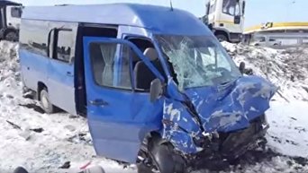 Маршутный автобус разбился на трассе Киев - Одесса под Глевахой