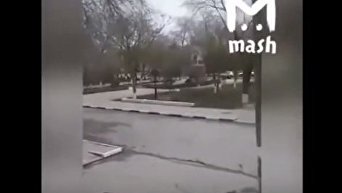 Расстрел людей возле церкви в Дагестане попал на камеры очевидцев. Видео