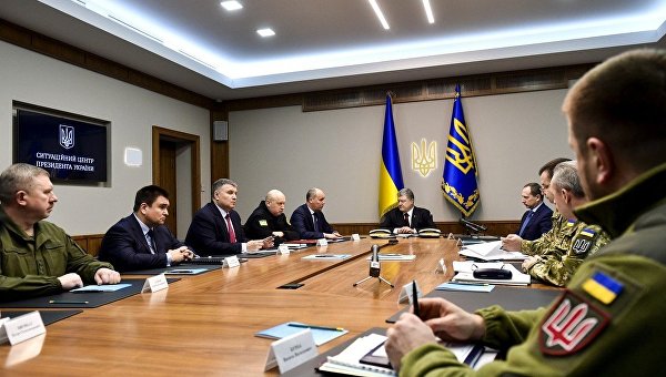 Заседание военного кабинета СНБО во главе с президентом Петром Порошенко