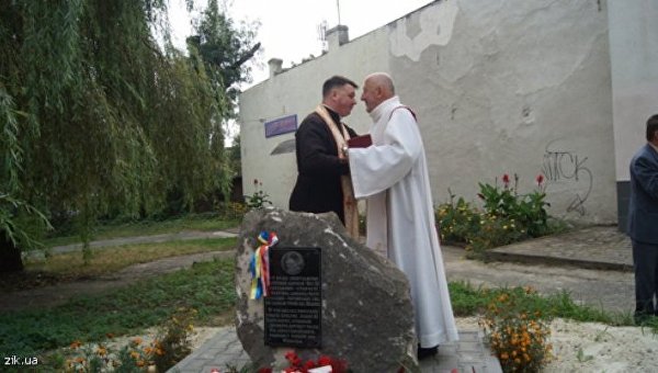 Открытие в Яворове памятного знака в честь польского короля Яна III Собеского