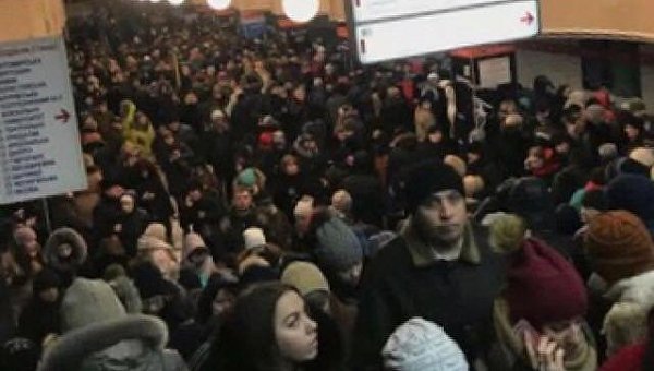 В Киеве временно закрыта красная ветка метро