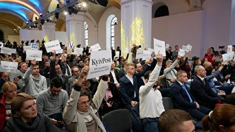 Работники СМИ на пресс-конференции Петра Порошенко