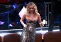 Дженнифер Лоуренс отличилась странным поведением на Оскаре