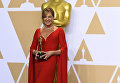 Самые яркие звездные наряды на 90-й церемонии Оскар