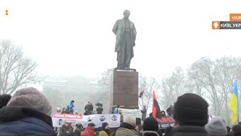 Ситуация у памятника Т.Шевченко в Киеве