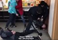 Полиция Киева задержала четырех подростков, устроивших погром в супермаркете