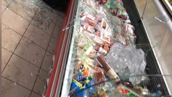 В Киеве разгромили магазин