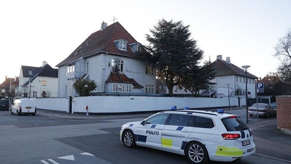 Посольство Турции в столице Дании забросали коктейлями Молотова