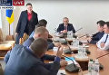 Надежда Савченко на заседании комитета Рады, из которого ее исключили