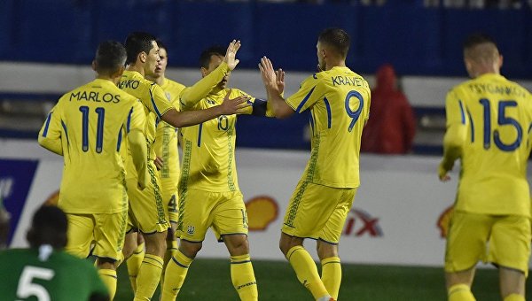 Игроки сборной Украины по футболу в товарищеском матче против Саудовской Аравии