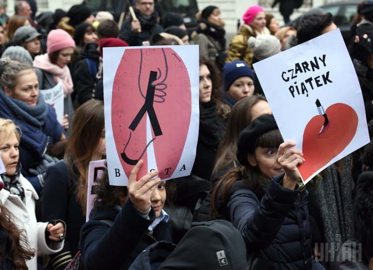 Акция против закона об абортах в Варшаве