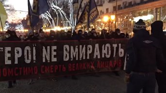 Как в Одессе радикалы напугали горожан ночным маршем в честь Сашки Билого. Видео