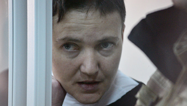 Надежда Савченко во время суда. Архивное фото