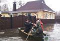 На Сумщине полиция помогает людям преодолевать последствия наводнения