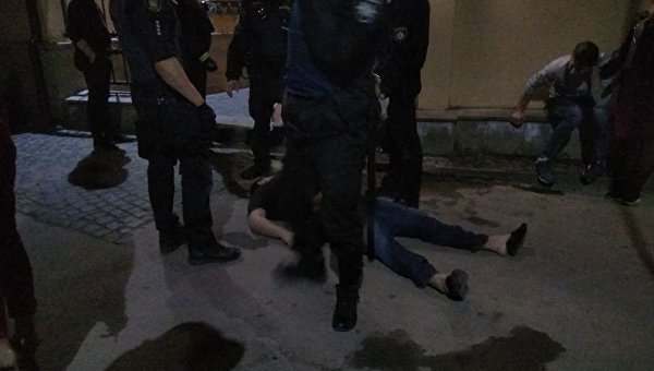 Во львовском ресторане умер мужчина, побитый охраной