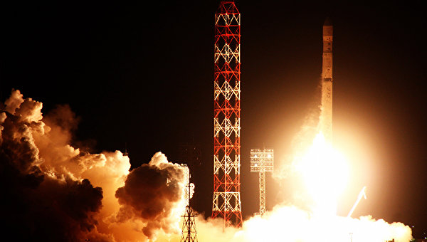 Запуск ракеты Зенит-2SБ со спутником Intelsat 18