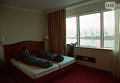 Экстремалы переночевали в лучшем номере заброшенной гостиницы Одесса