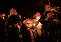 Возложение цветов к Мемориальному кургану Героям Чернобыля и в Киеве в ночь на 26 апреля