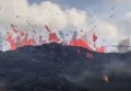 Рвущаяся из земли лава уничтожает жилые дома на Гавайях. Видео
