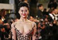 Таинственная незнакомка азиатского происхождения шокировала Каннский фестиваль обнаженной грудью
