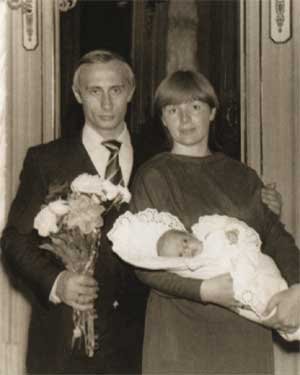 Владимир и Людмила Путины с дочерью Марией