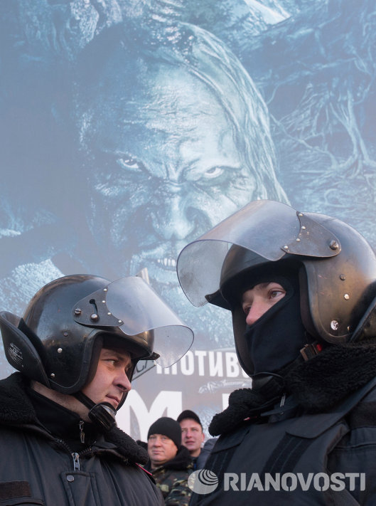 Милиция - митинг сторонников Партии регионов в Киеве