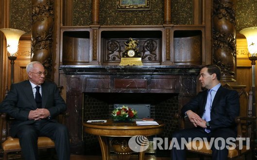 Дмитрий Медведев и Николай Азаров - встреча в Москве