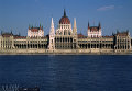 Здание парламента Венгрии. Архивное фото