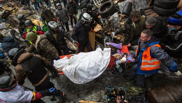 Во время столкновений на Майдане Незалежности. Архивное фото