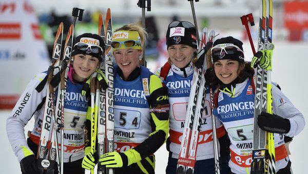 Участницы сборной Франции: Мари-Лор Брюне,  Мари Дорен-Абер, Анаис Бесконт и Софи Буале (слева направо)