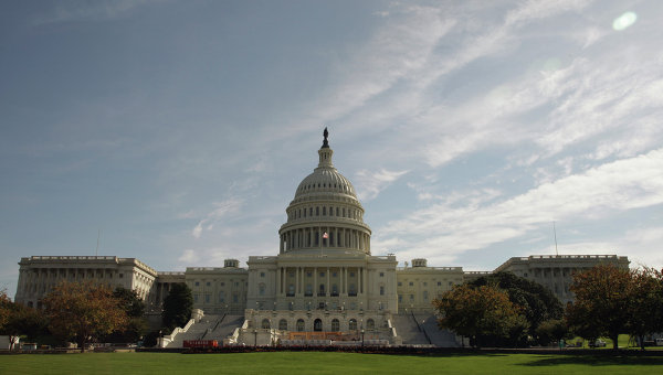 Капитолий - здание конгресса США в Вашингтоне