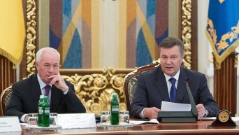 Президент Виктор Янукович и премьер Николай Азаров